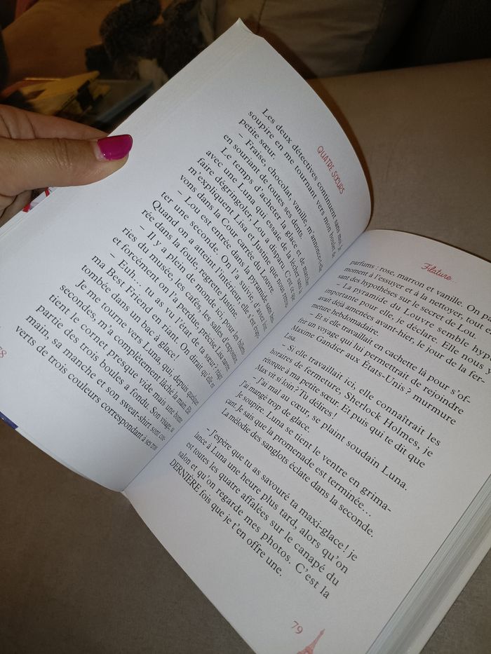 Livre "Quatres sœurs et les secrets de Paris". - photo numéro 5