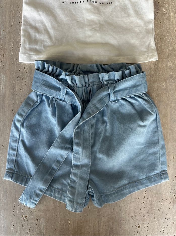 Ensemble short+t-shirt - photo numéro 2