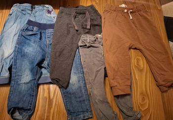 Lot de 5 pantalons 18 mois
