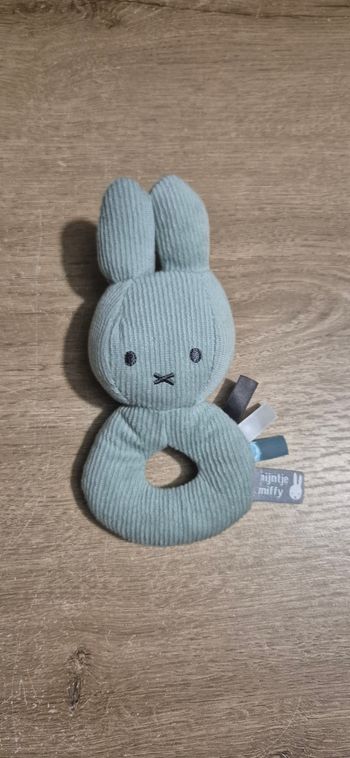 Hochet en tissus côtelé Miffy