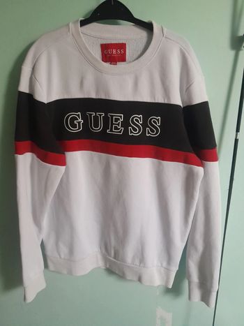 Pull guess taille s 🚹