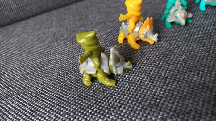 Collection dinosaures kinder suprise - photo numéro 3