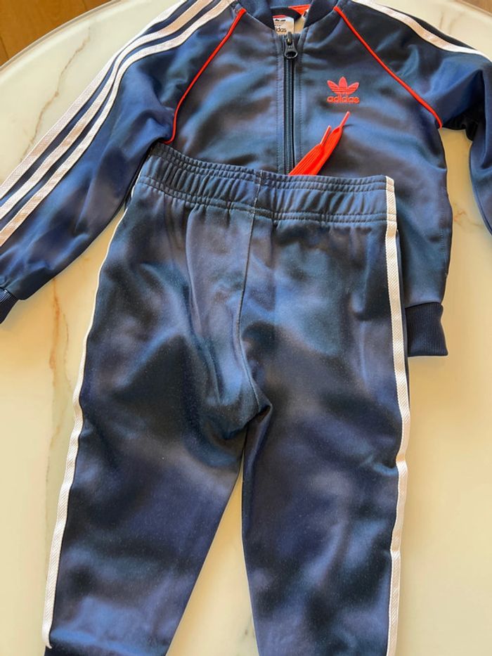 Ensemble survêtement adidas - photo numéro 4