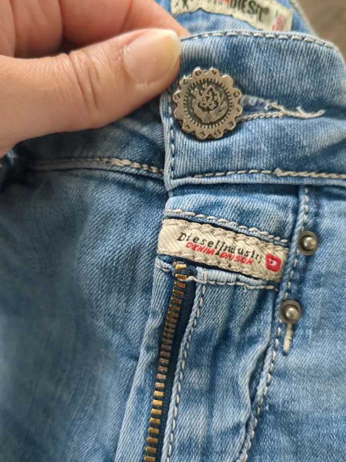 Short en jean Diesel - photo numéro 7