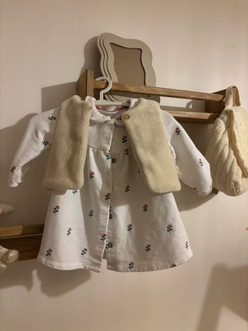 Ensemble robe et gilet - bébé fille - excellent état - 3 mois