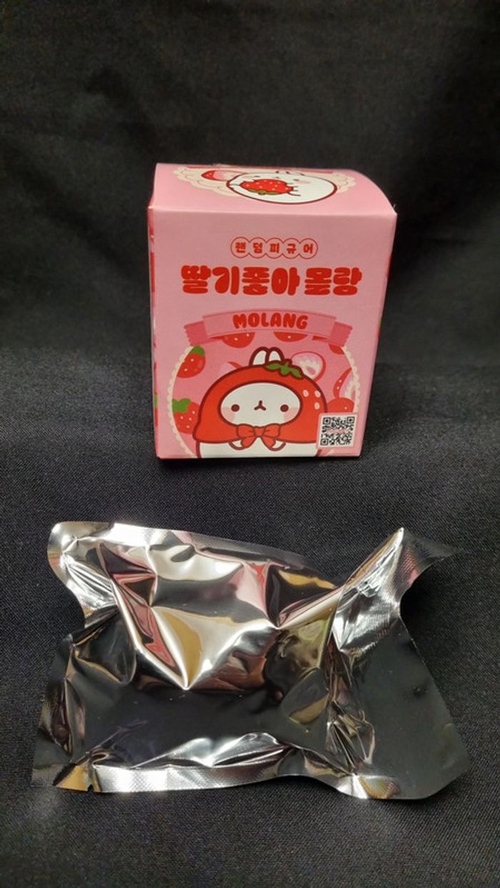 Lot de 2 Blind Box Molang Fraise et Sushi - Corée du Sud - photo numéro 6