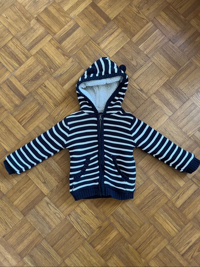 Veste polaire KIABI taille 36 mois