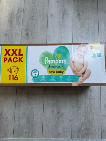 116 couches Pampers harmonie T2