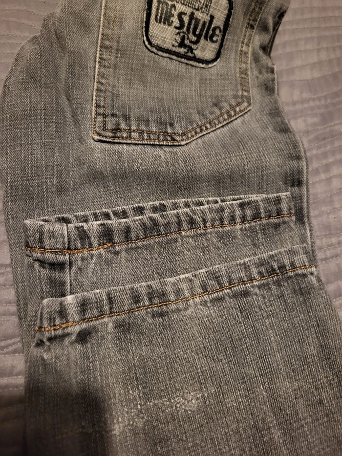 Jean taille 4 ans - photo numéro 3