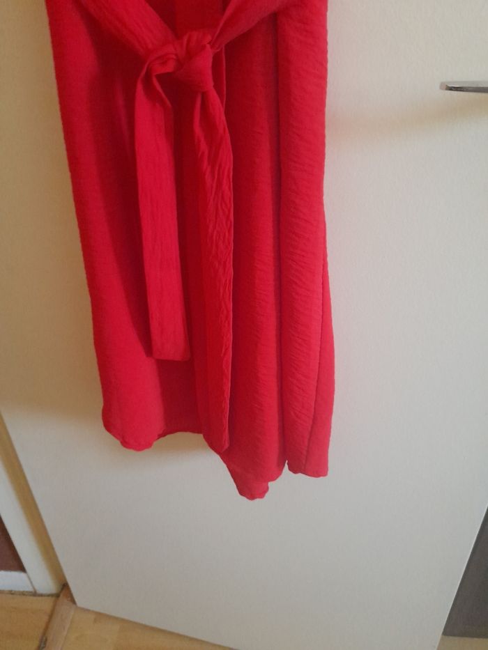 Belle robe rouge neu e taille unique - photo numéro 4