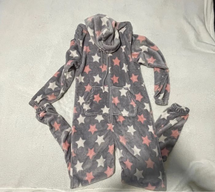 Combi pyjama taille S/M - photo numéro 2