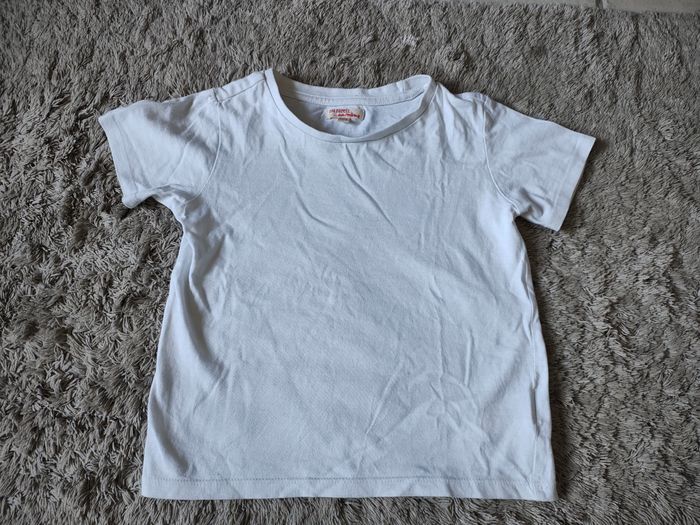 Tee-shirt DPAM courtes manches ou maillot de corps taille 5 ans