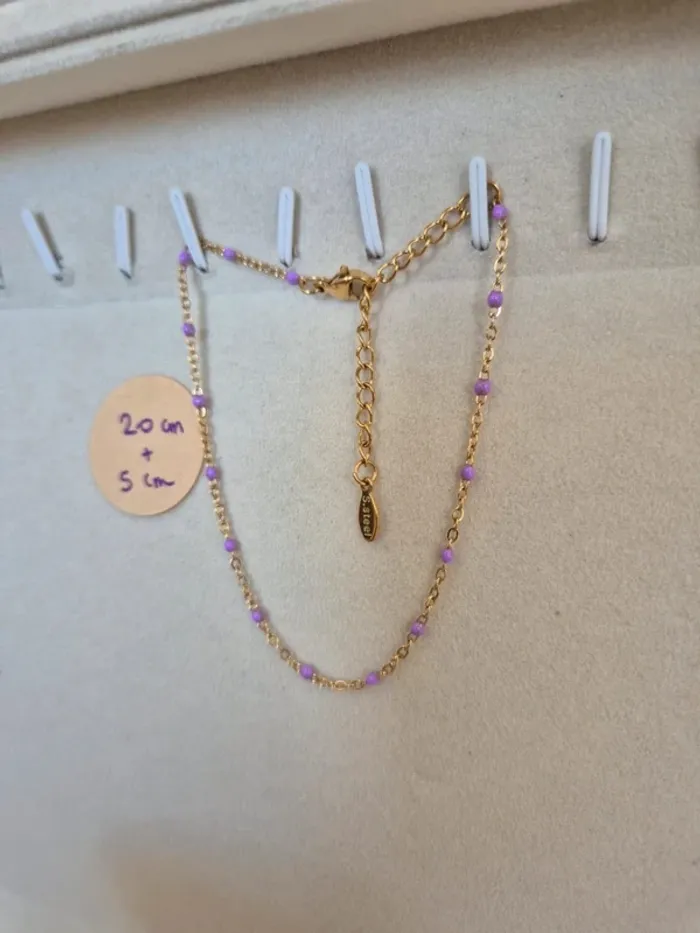 1 bracelet cheville dorée ajustable 20 cm à 25 cm 🌸 en acier inoxydable perles Violettes pastel - photo numéro 2