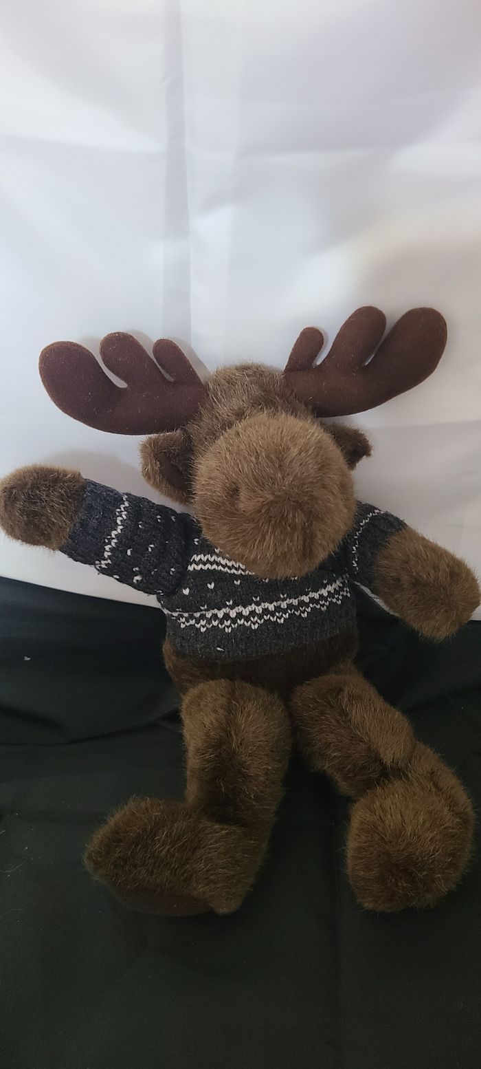 Moose Edgar avec des vêtements, élan norvégien original - photo numéro 2