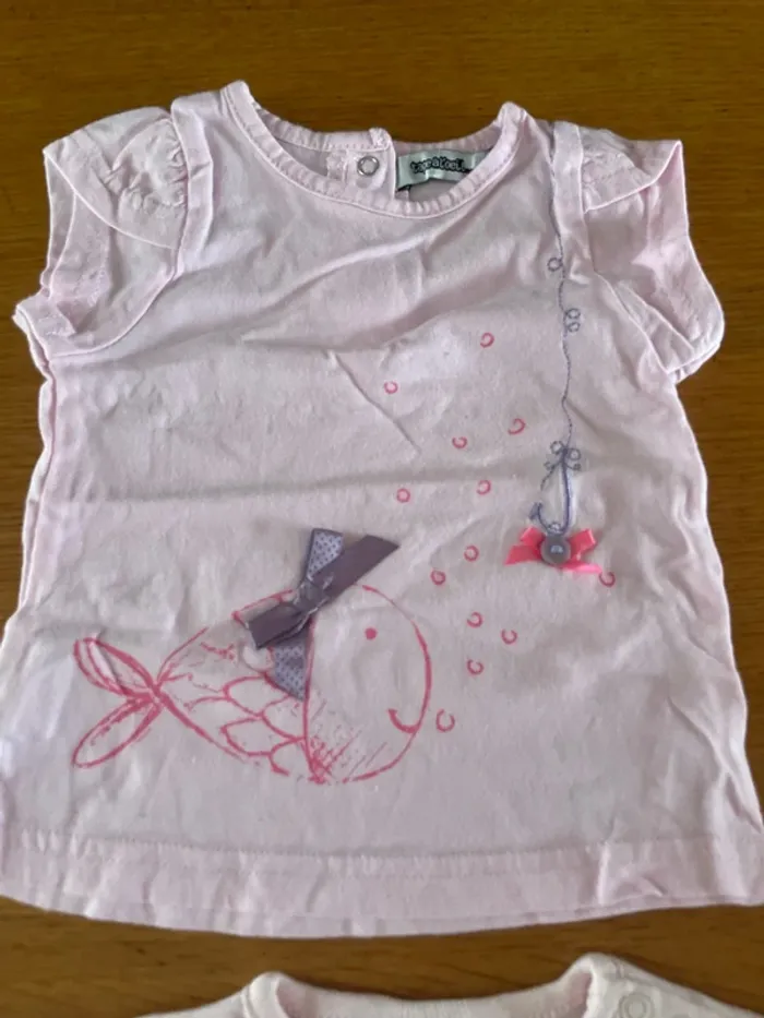 2 t-shirt fille 6 mois - photo numéro 3