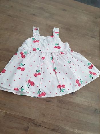 Robe cerise 🍒  6/9m