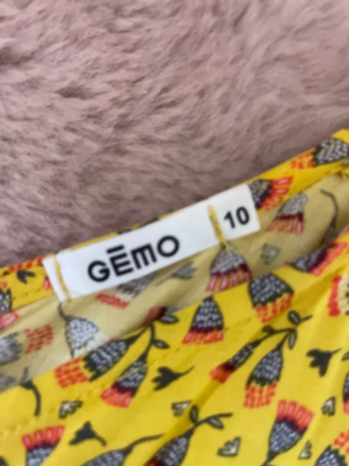 Robe à motifs jaune - photo numéro 3