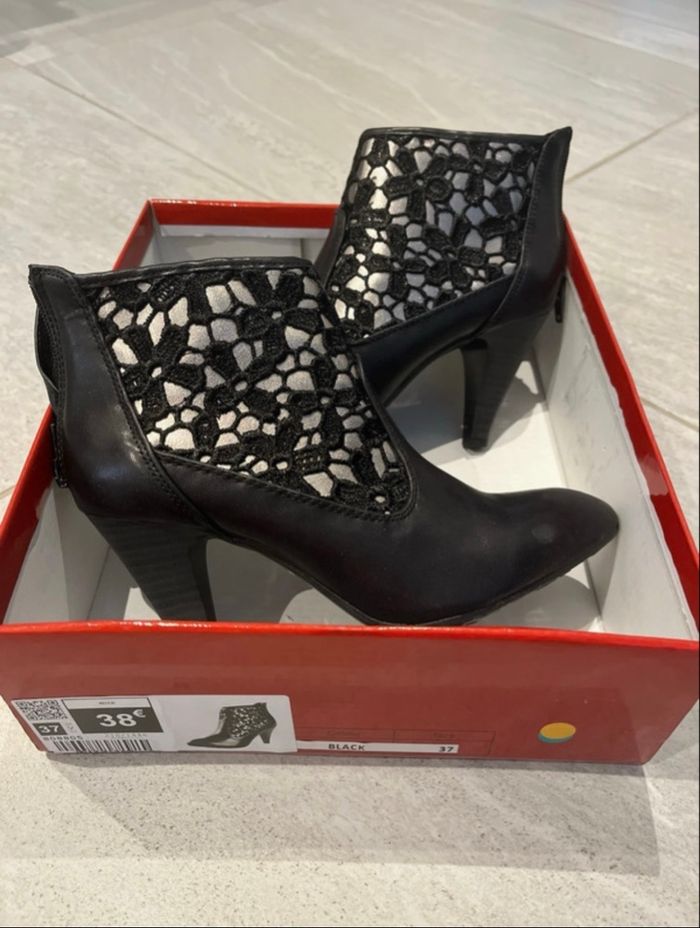 Bottines noires neuves - photo numéro 4