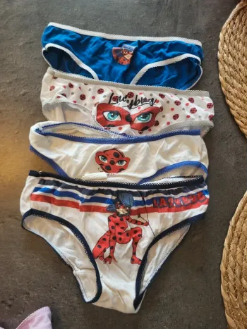 Culotte 6/8 ans