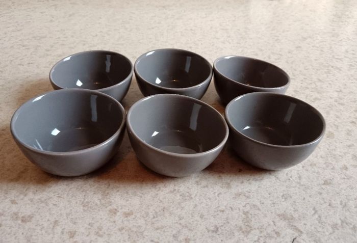 Lot de 6 petits bols marron neufs