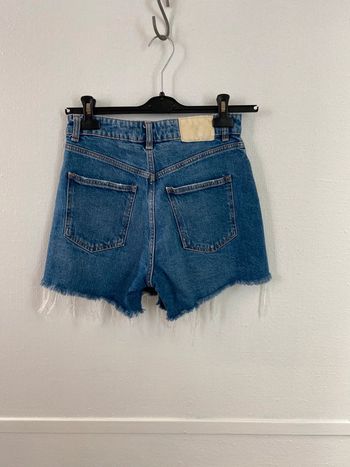 Short en jean Zara taille 34