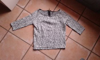 Haut manche 3/4 blanc noir brillant