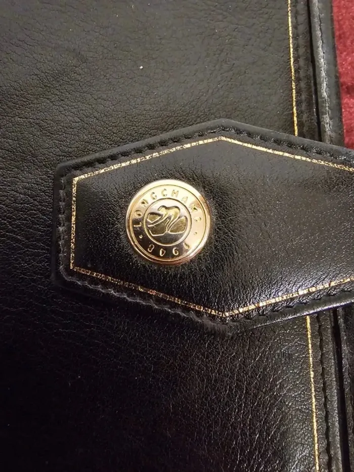 Portefeuille Longchamp en Cuir Noir - Élégant & Intemporel - Très Bon État - photo numéro 2