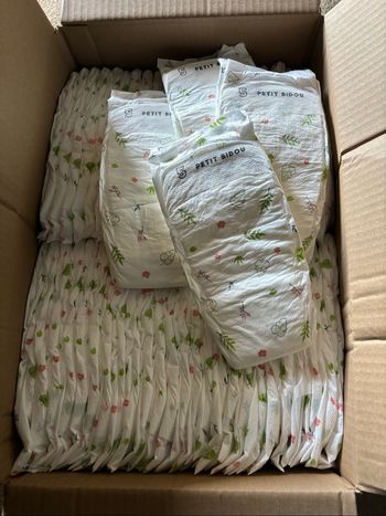 Lot 150 couches taille 5 les petits culottes