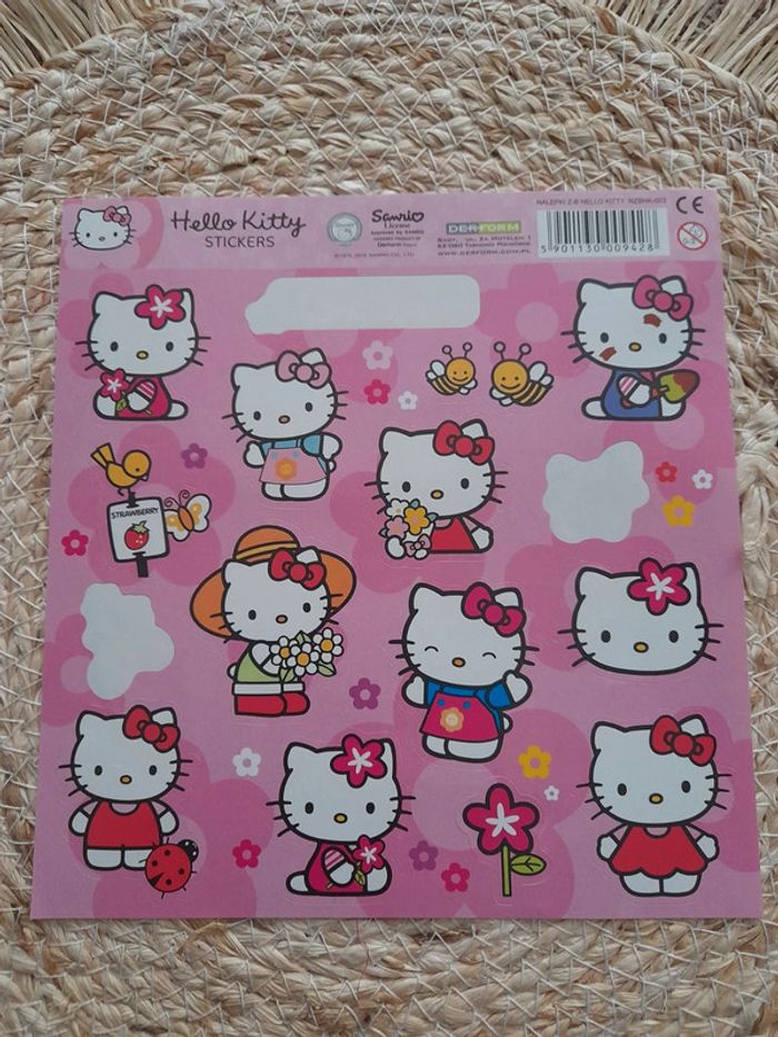 Stickers Hello Kitty - photo numéro 2