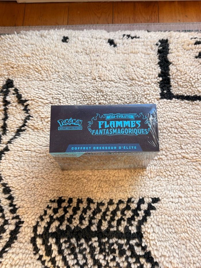 Etb Me02 Mega-evolutions Flammes Fantasmagoriques - photo numéro 2