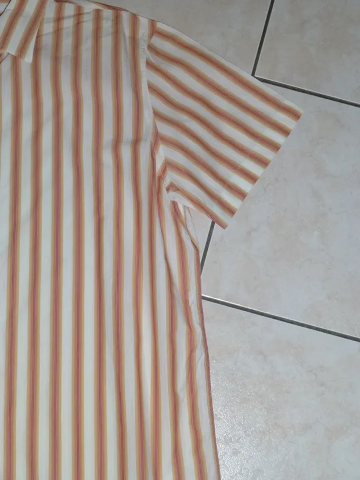 chemise manche courte rayé orange hugo BOSS taille 44 - photo numéro 2