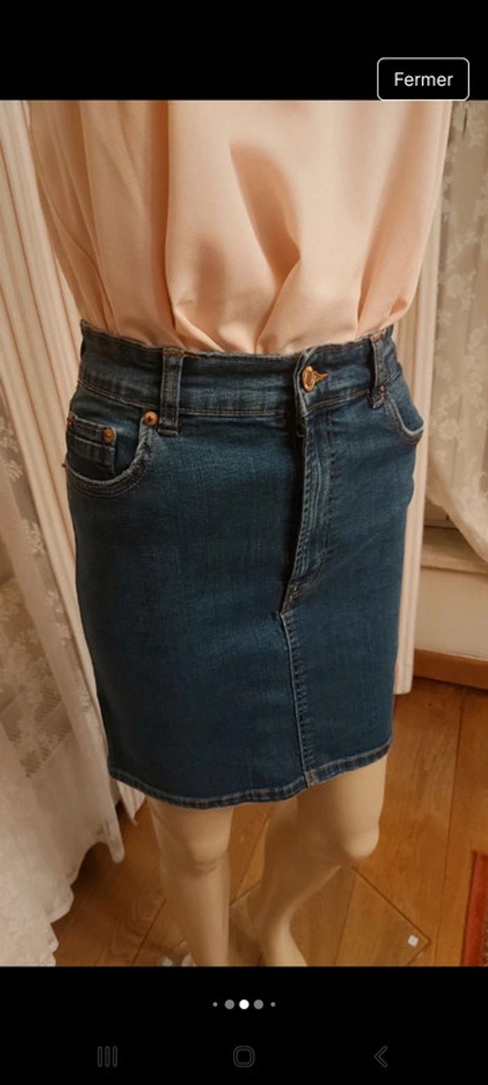 Mini Jupe en jeans Stradivarius eur 36 - photo numéro 5