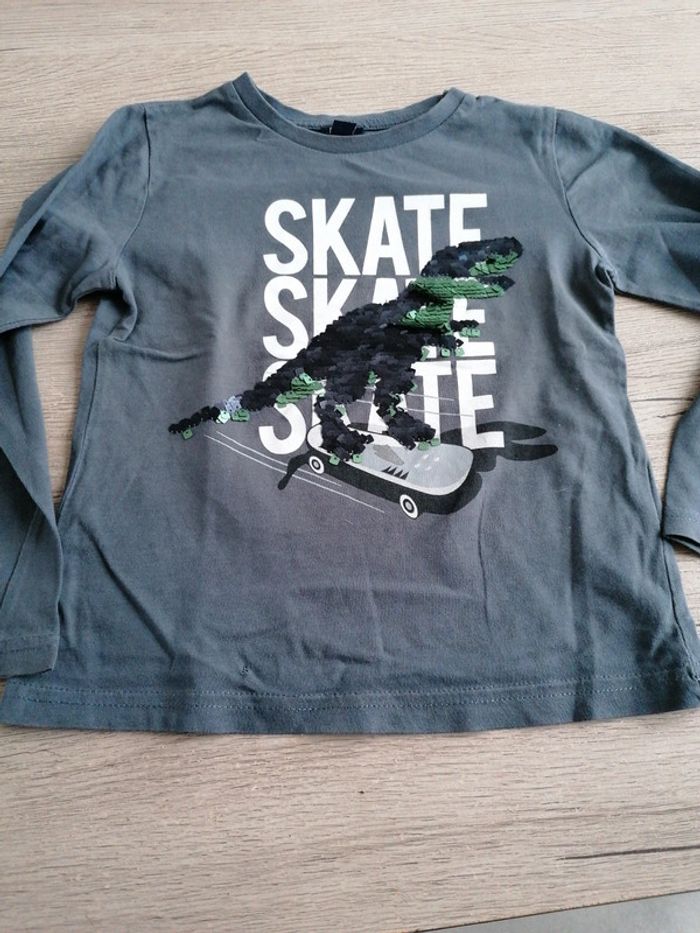 Lot t-shirts - photo numéro 2