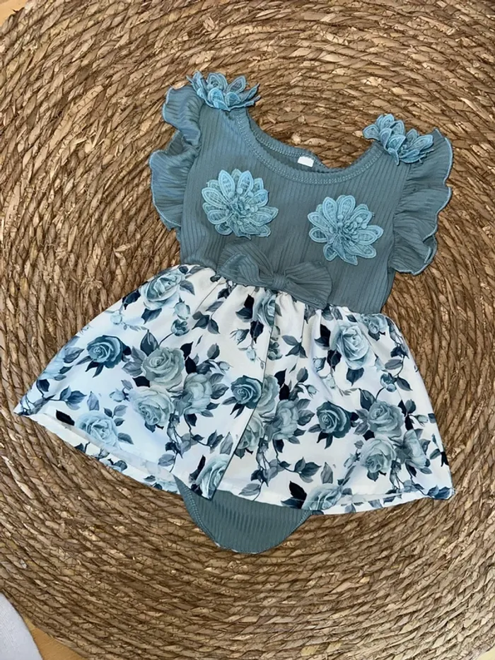 Robe 9-12mois