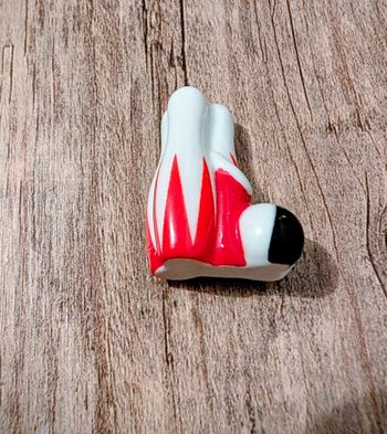 Lot de 3 fèves neuves 