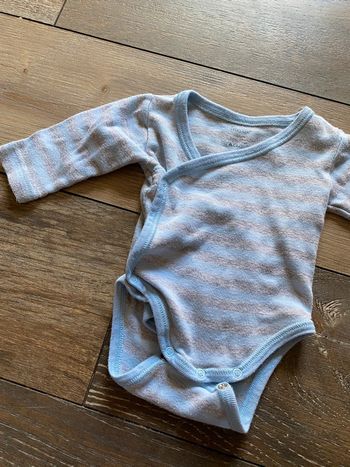 Body bleu et gris 1 mois