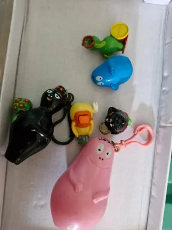 Lot 6 figurines barbapapa