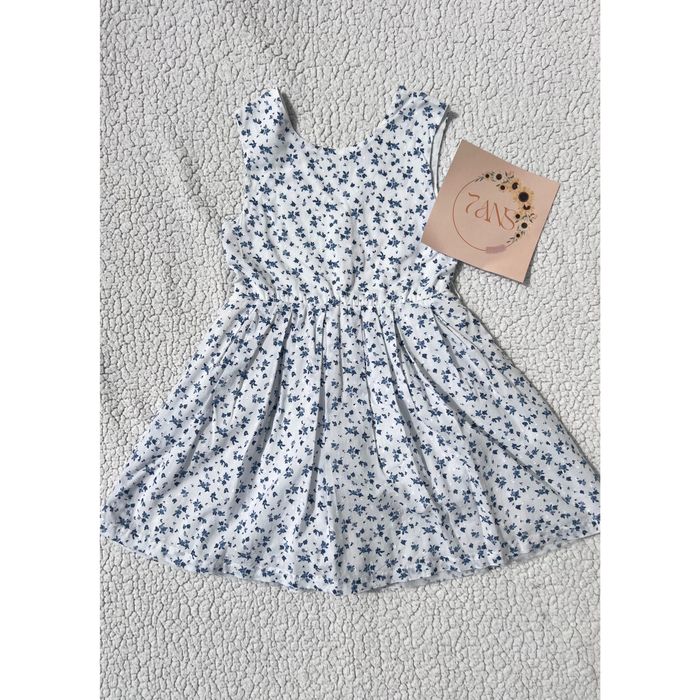 Robe de cérémonie à fleurs bleues taille 7 ans Vertbaudet
