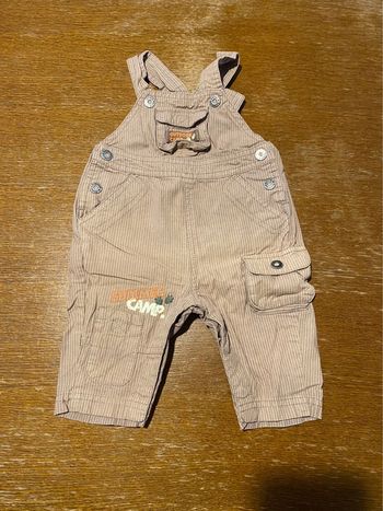 Salopette marron petit pirate