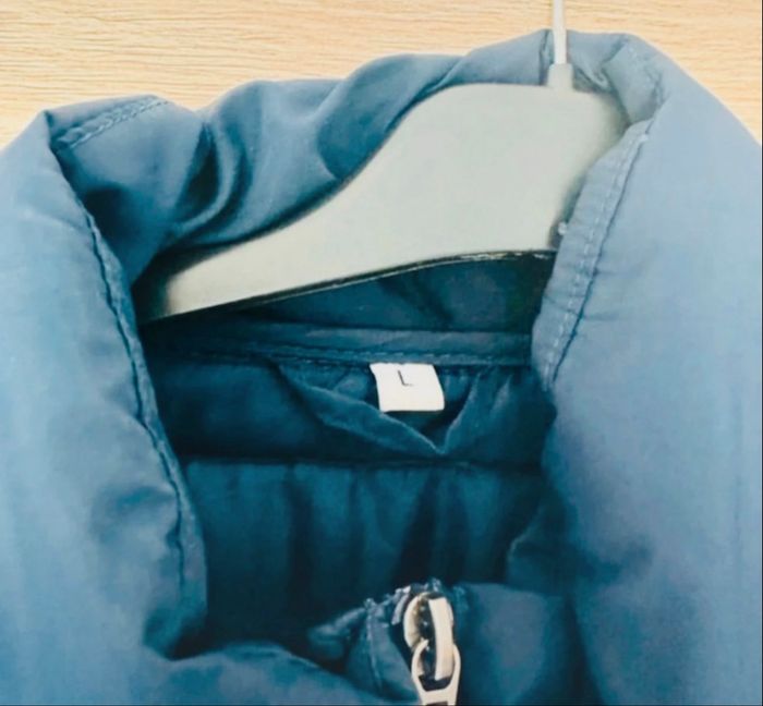 🌼doudoune légère marine taille L🌼 - photo numéro 4