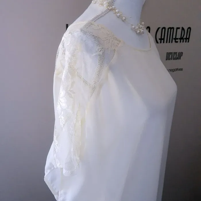Robe blanche écru dentelle avec ceinture neuve taille M/L - photo numéro 7