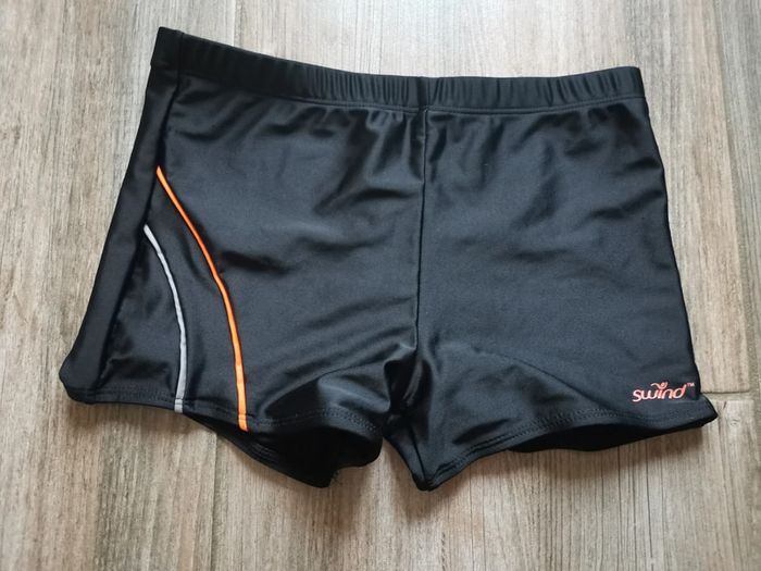 Short de bain moulant noir 12/14 ans Swind