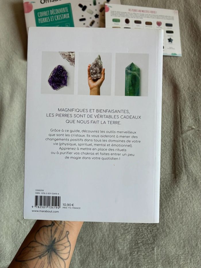 Le Guide des cristaux pour les débutants et un coffret découverte - photo numéro 2