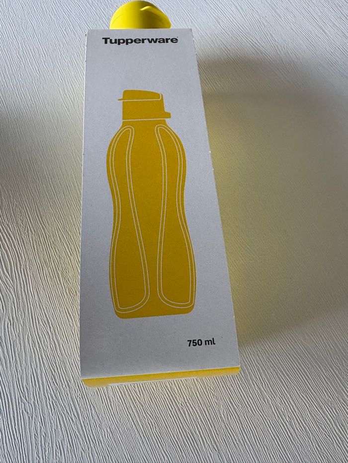 Gourde Tupperware - photo numéro 5