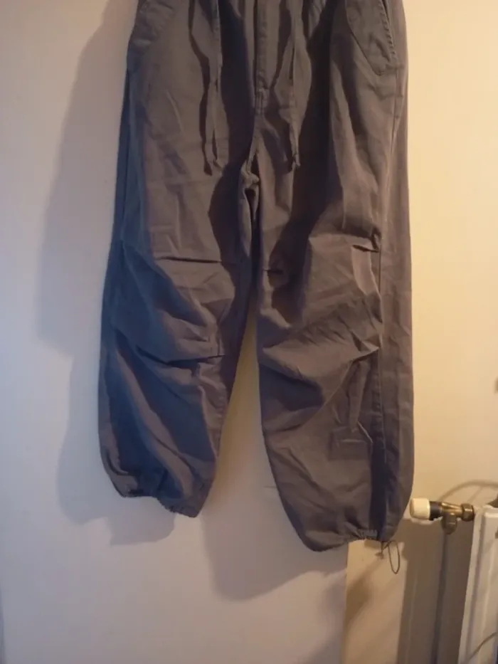 Baggy Bershka t s - photo numéro 2