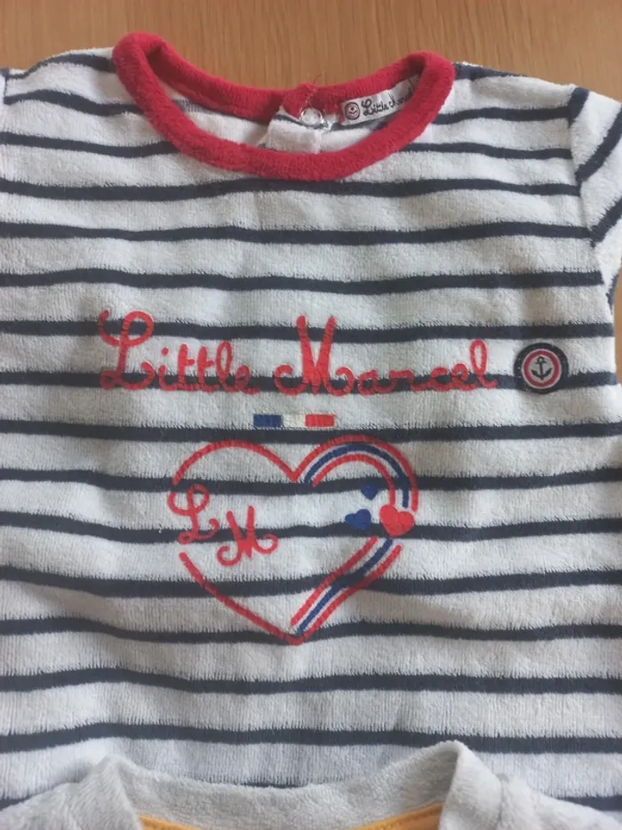 Lot 6 pyjamas velour 9 mois - photo numéro 4