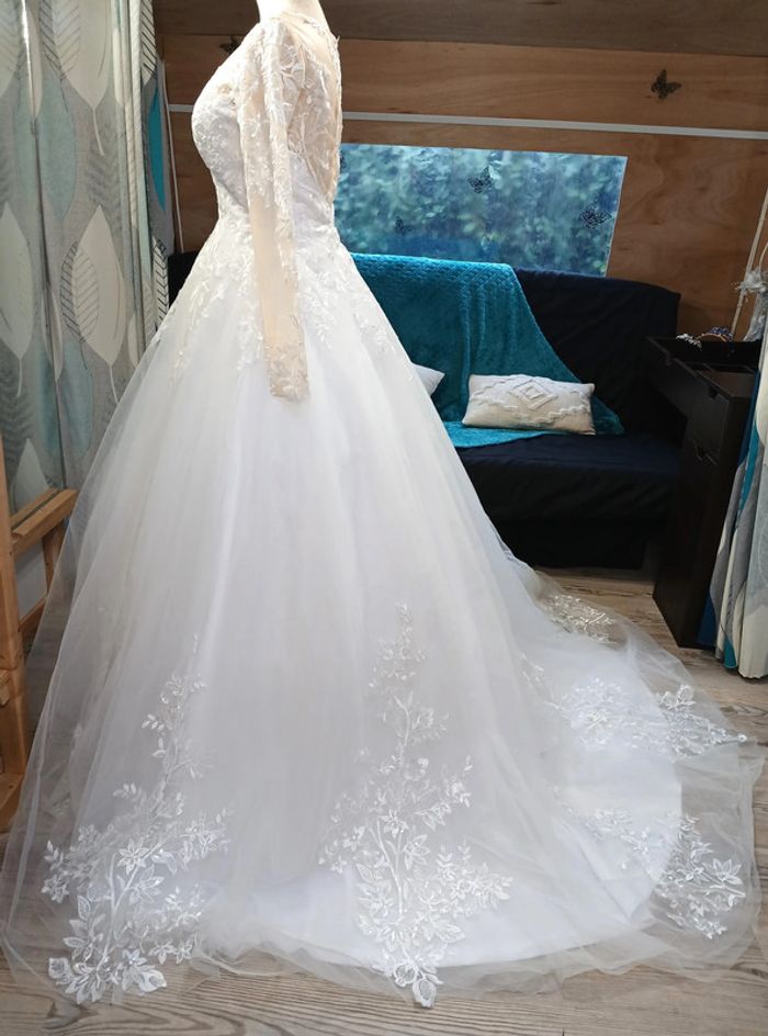 robe de mariée taille 34/36 - photo numéro 9