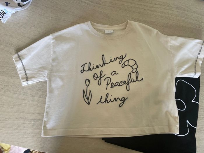 Lot de deux tee-shirts fille 9 ans - photo numéro 3
