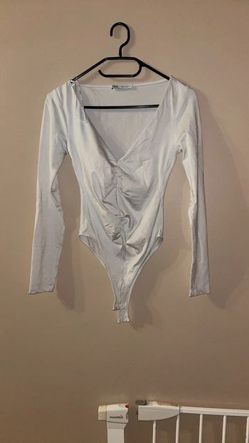 Bodies blanc zara