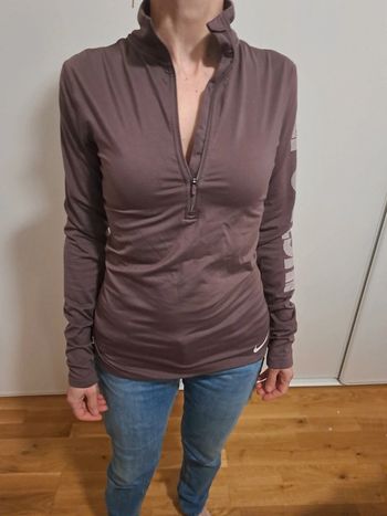 Tee shirt Nike manches longues Dry fit mauve taille M